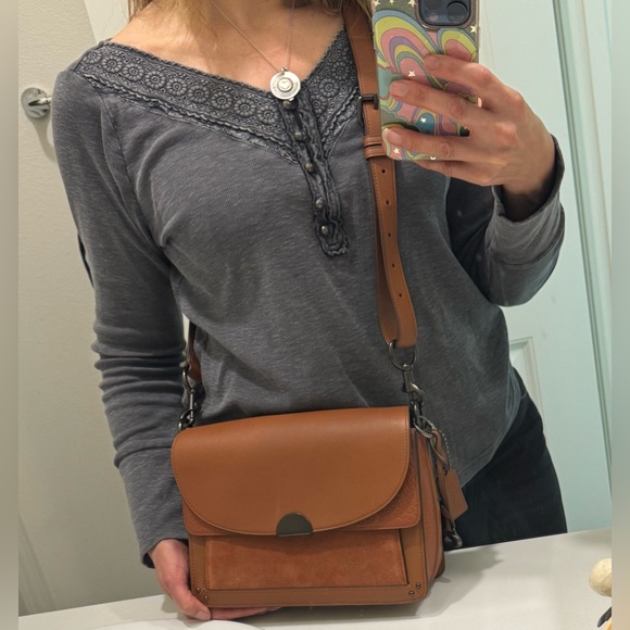 Coach Dreamer Mixed Leather Crossbody Shoulder bag 73547 Brown - Picture 3 of 15